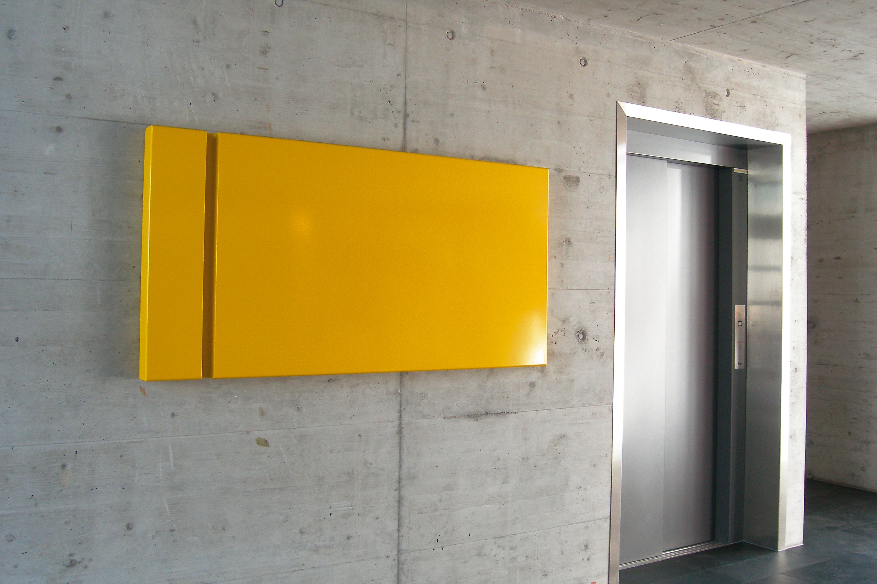 Wandobjekt, 160/80/8 Stahl lackiert 2001